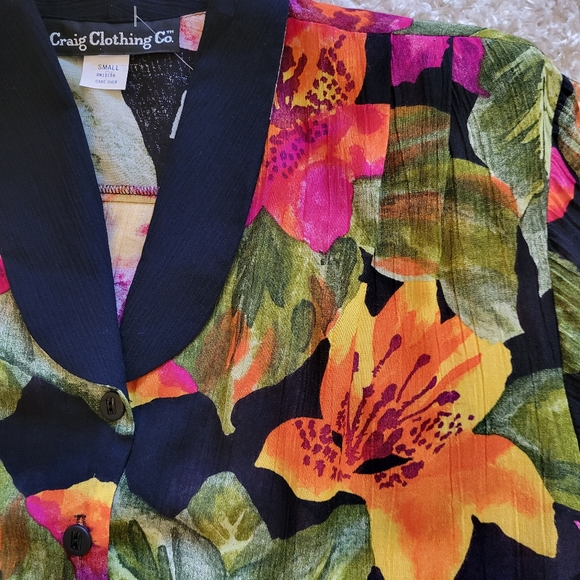 Craig Clothing Co retro floral crop top size small - Picture 9 of 9